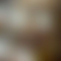 Top 8 Social Media Marketing Tips for Chocolate Shops