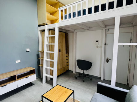 • Gallery bed II