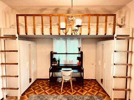• Gallery bed III