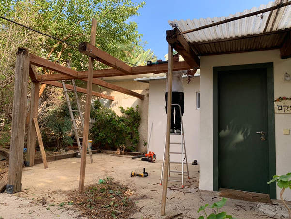 • Pergola restoration