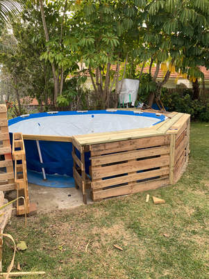 Pool Pallet