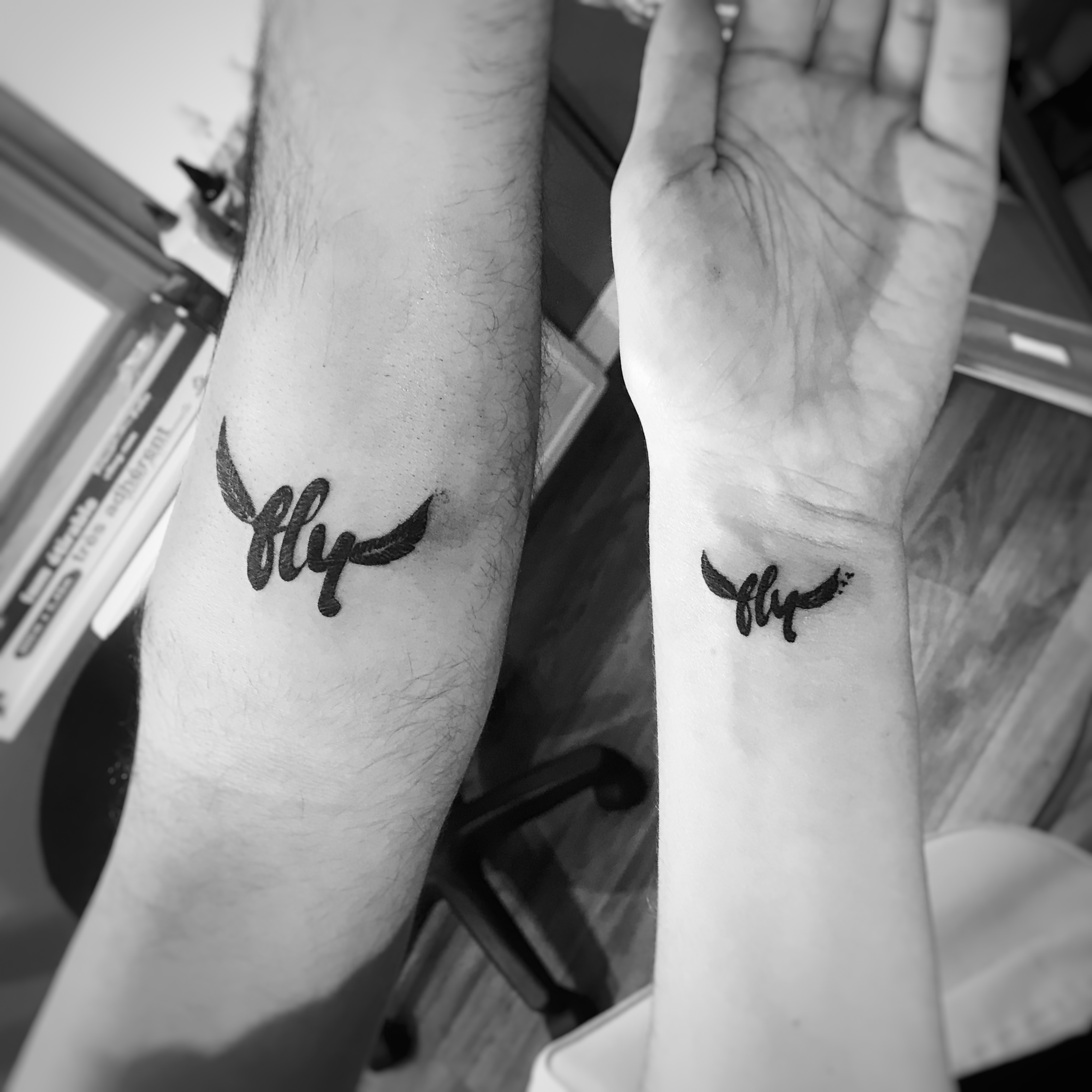 TATOUAGE COUPLE POIGNET