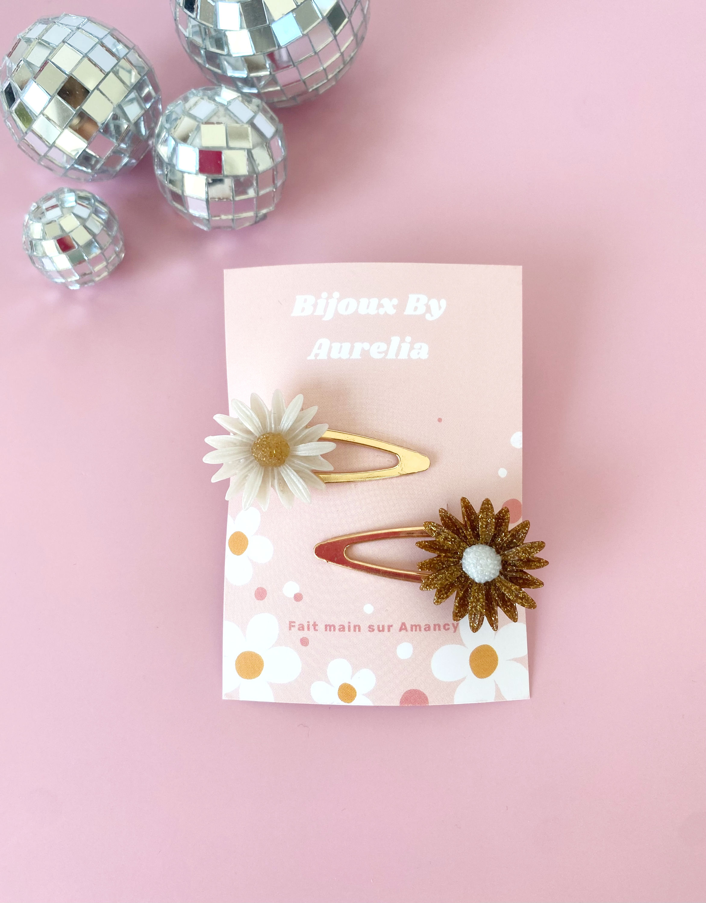 Lot barrettes pâquerettes blanc/ doré