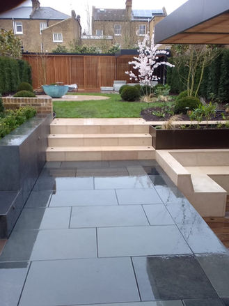 Porcelain tiled patio in Clapham