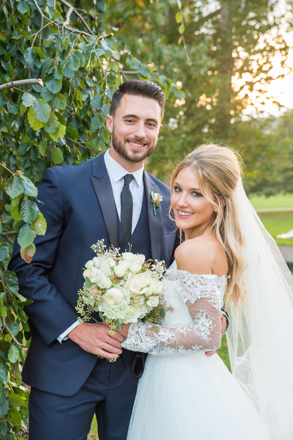 Real Wedding: Chelsea and David's Elegant Country Wedding in Coshocton, Ohio