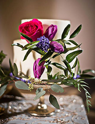 wedding colors: jewel tones