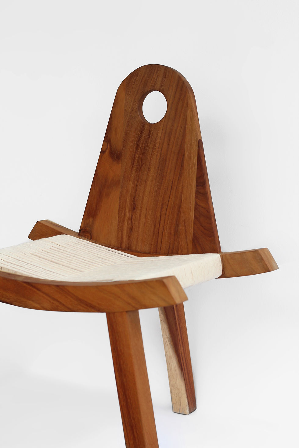 Thumbnail: iskali chair
