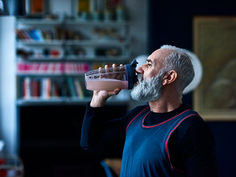 The Best Time to Drink Your Protein and Why