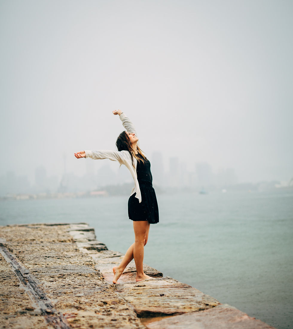 Medical team supporting patient through MAT across detox, residential, and outpatient care symbolizing continuity and recovery.