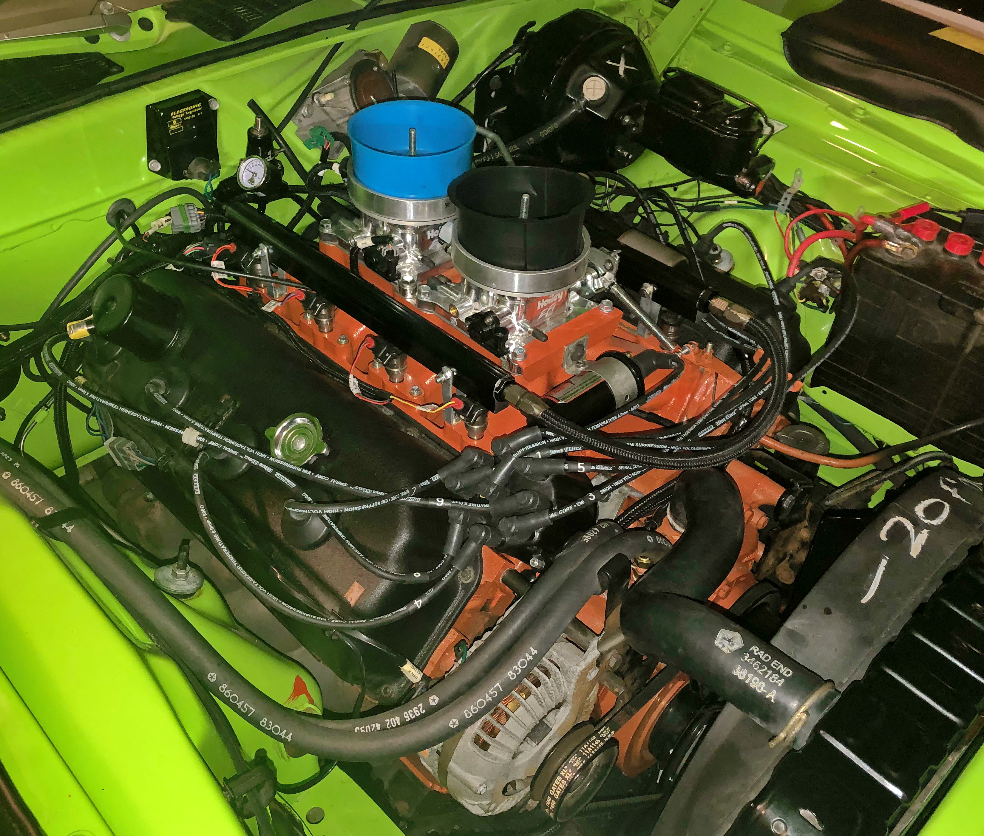 Dual TB Holley HEMI