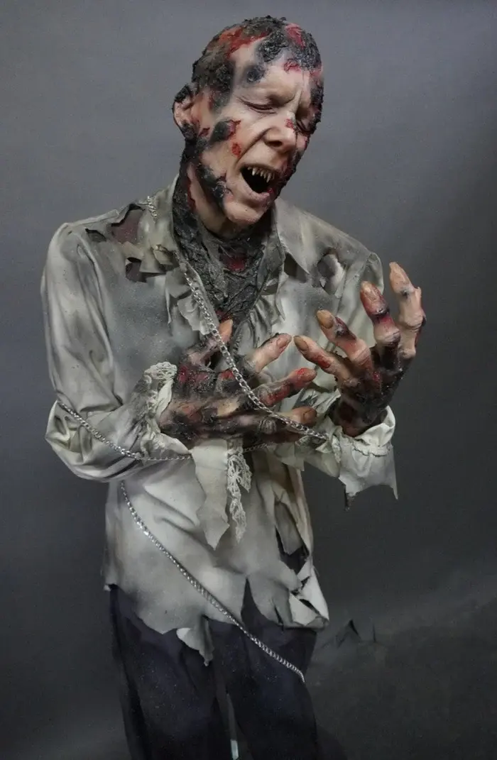Thumbnail: Bernie The Vampire Figure