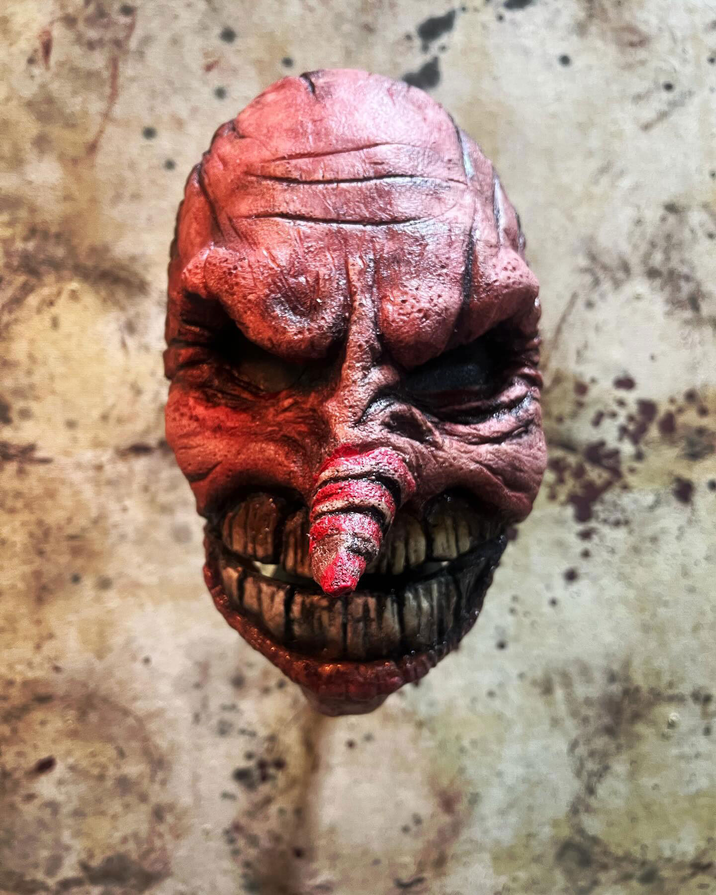 Corkscrew Custom Masks