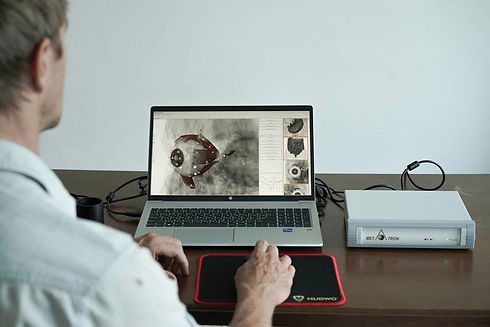 stephen in front of comp blurry from back showing comp image.jpeg