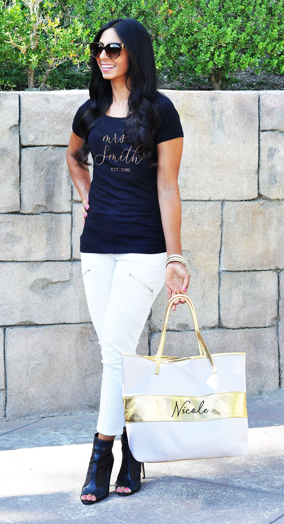 Thumbnail: Custom Text T-Shirt - Fitted