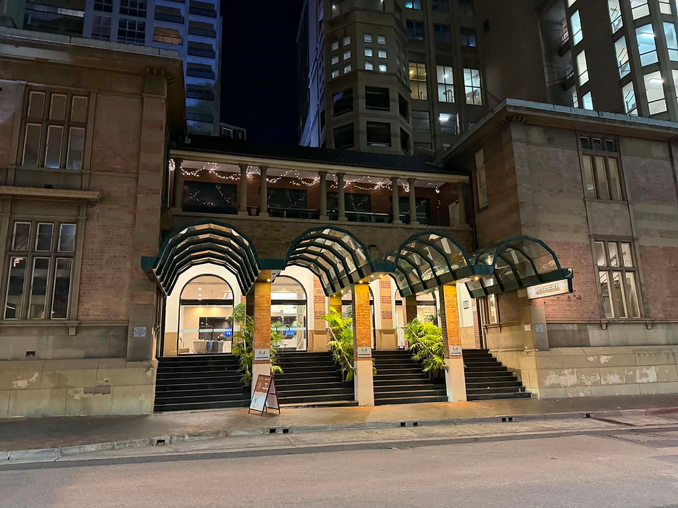 Sydney Central Hotel entrance in Sydney at night