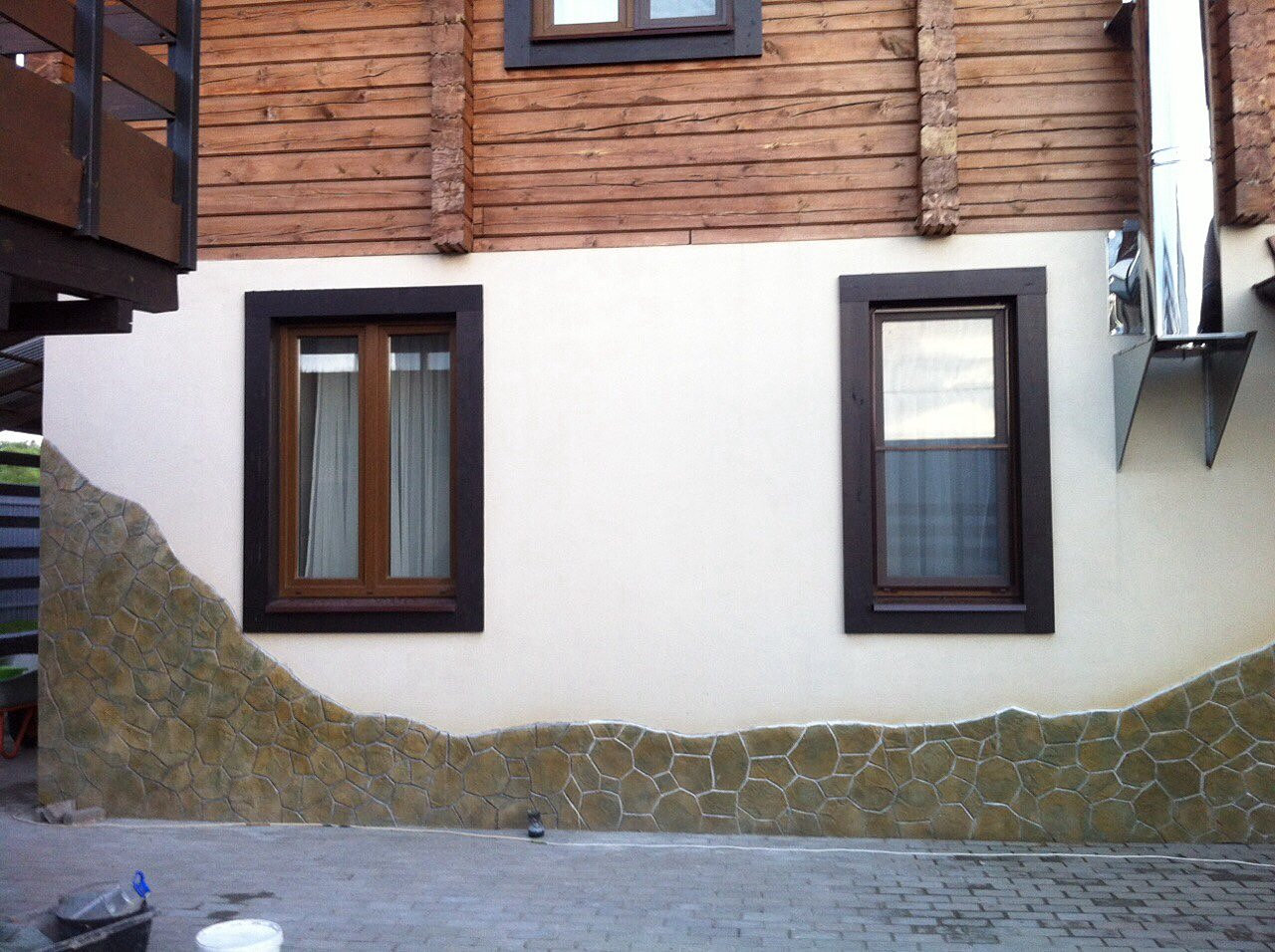 Декоративный бетон фасад дома