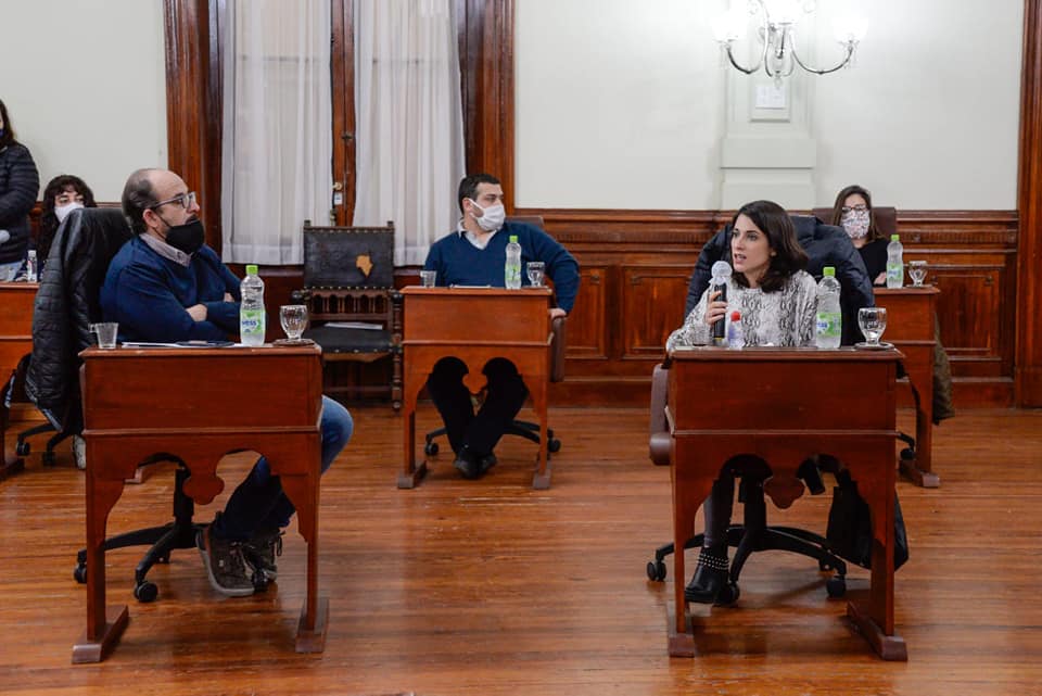 HCD
Aprobaron por unanimidad el aporte de emergencia para gimnasios, estudios de danzas, centros de