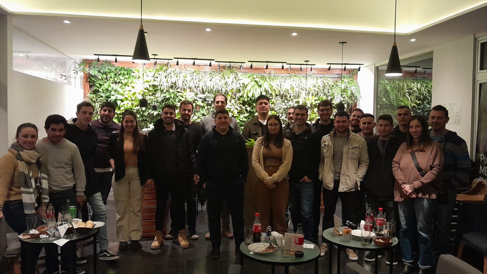 La idea que tenemos es, más allá del premio, poder armar un grupo de jóvenes empresarios