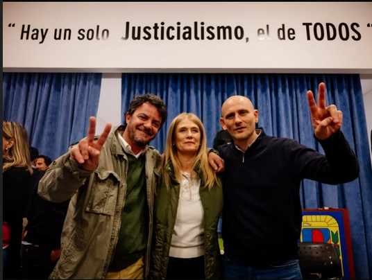 “El peronismo está necesitando oxigenar sus estructuras para poder tener una plataforma de futuro y el gobernador es la figura aglutinante por su amplio músculo político”