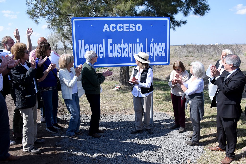 Acto de imposición del nombre Manuel Eustaquio López