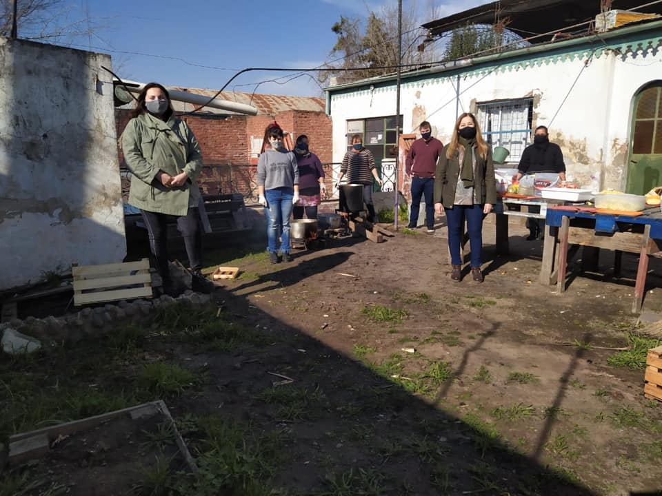 Movimiento Evita
“Con estas 10 mil ollas populares organizadas en todo el país, gritamos bien fuerte