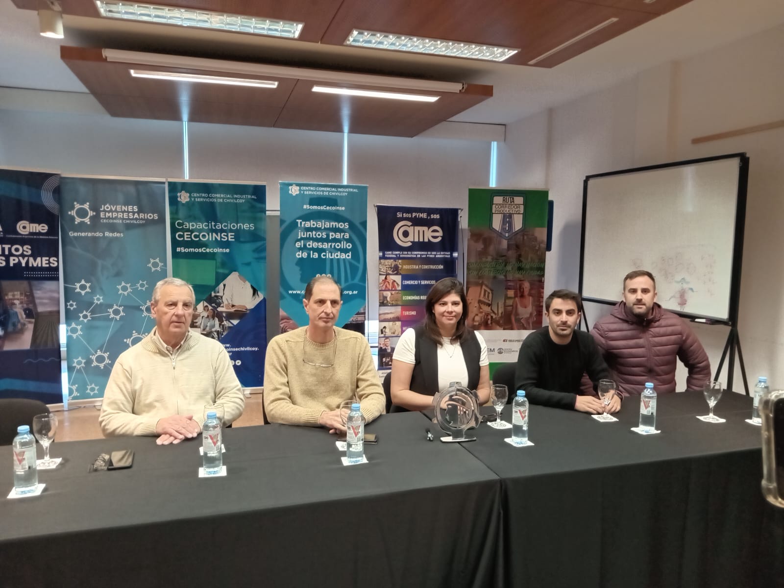 “El título es para negocios reales porque si bien hablamos de una cuestión artificial es para que se aplique a la realidad”, mencionó Pablo Bianchini