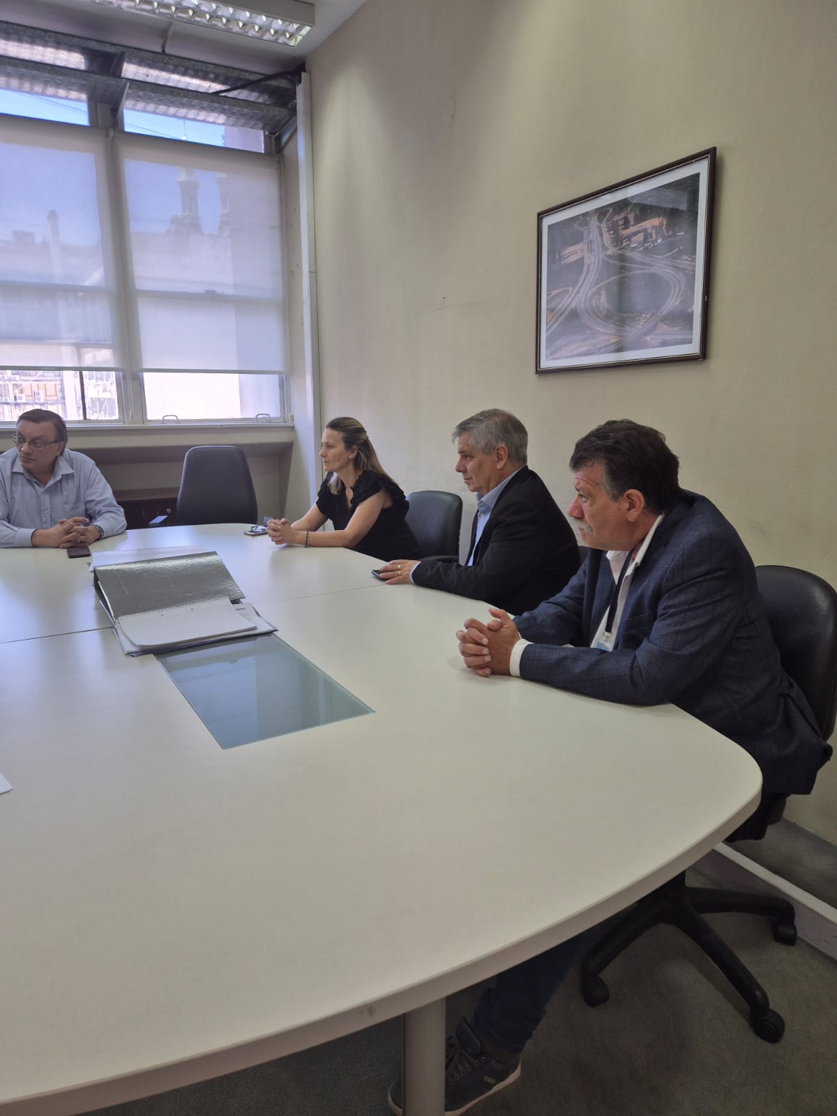 Cinco intendentes, entre ellos el de Chivilcoy, pidieron por la continuidad de las obras en la Ruta 5.