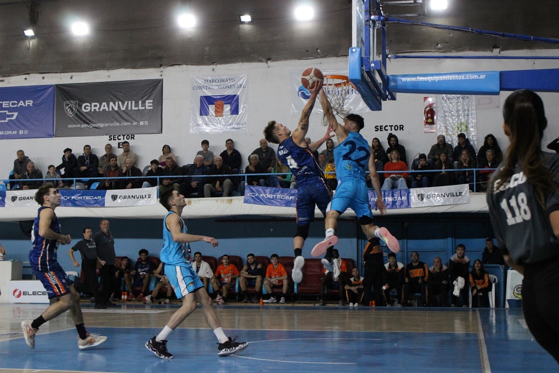 El primer clasificado a semifinales de la Liga Argentina: Racing aceleró sobre el final y cerró la serie en Pergamino.