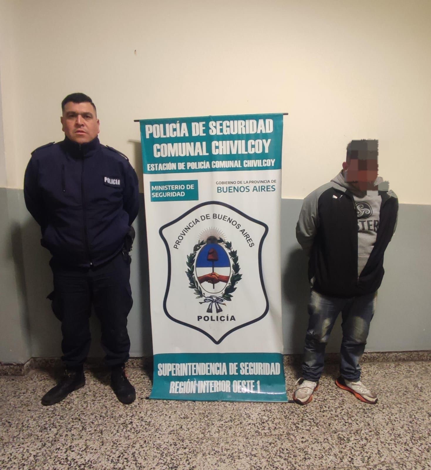 La Policía detuvo a varios delincuentes con frondosos antecedentes penales, el factor preocupante es que no superan los 35 años de edad.