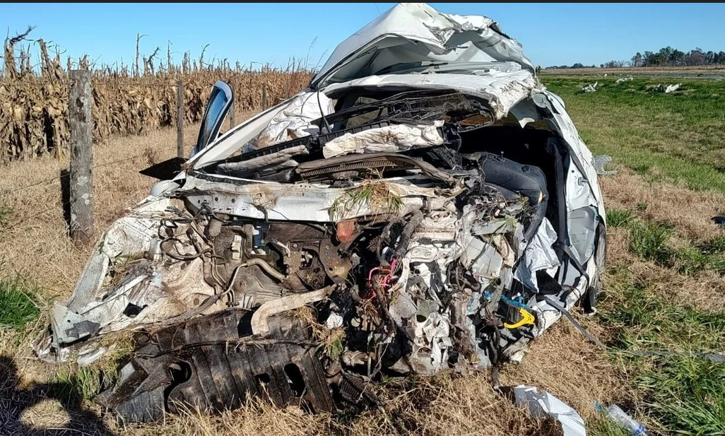 Ruta 5 colisión frontal: 3 muertos, una mujer grave e incendio de camión