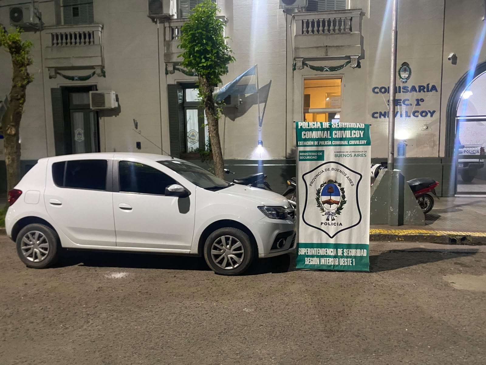 Interceptaron un auto con pedido de secuestro activo en Chivilcoy