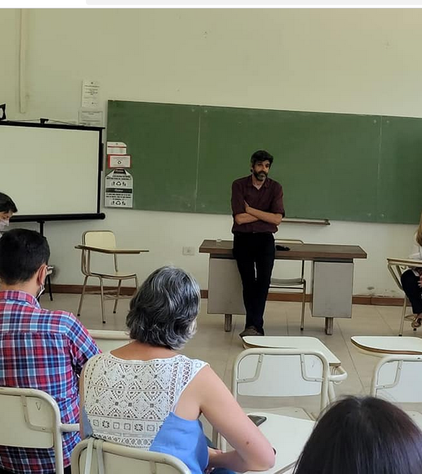“Argentina debe defender lo propio y tener nuestros propios objetivos no solamente aquellos que nos imponen desde afuera”