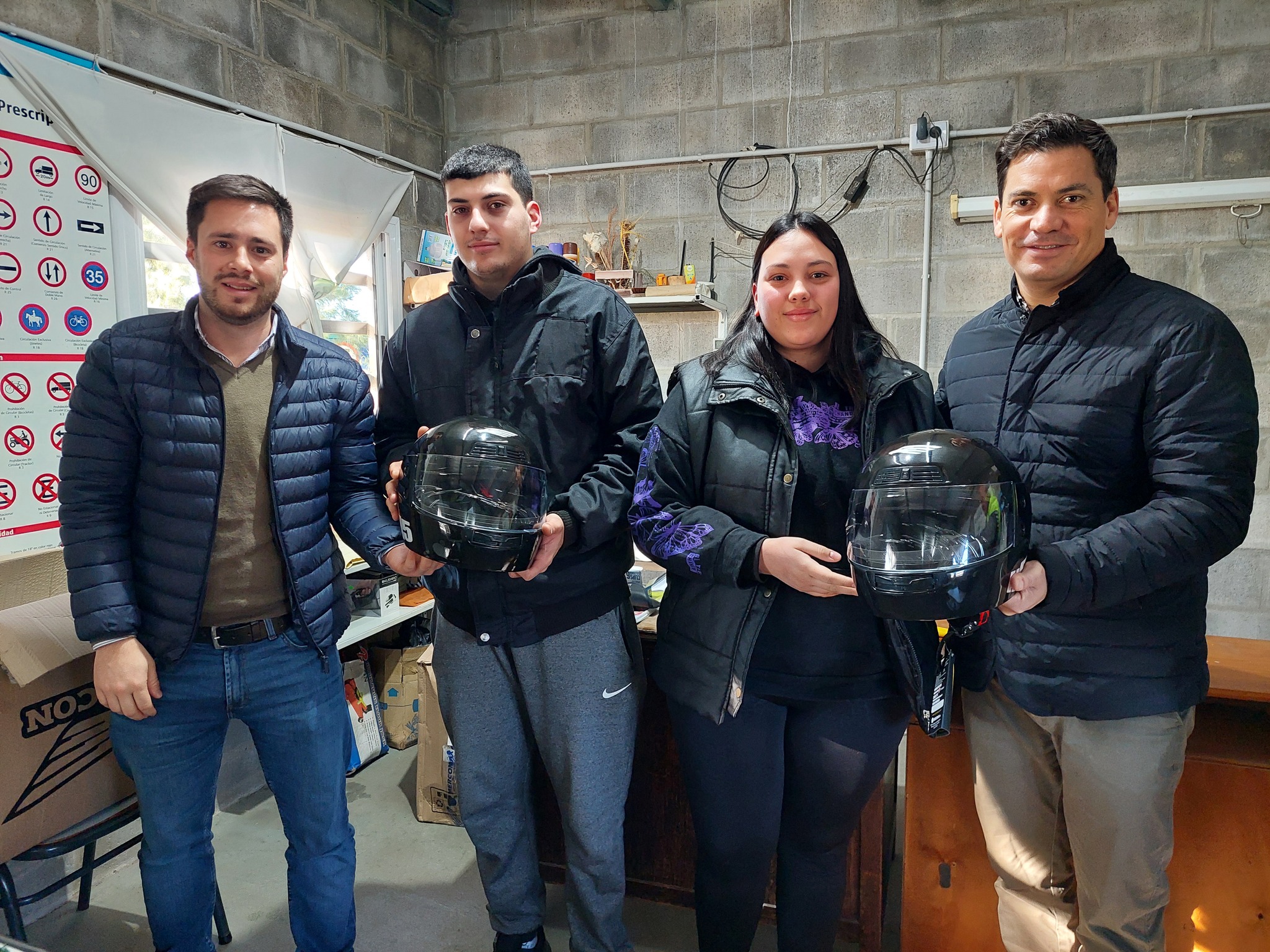 Ya se llevan entregados más de 6000 cascos “como medida fundamental en la seguridad vial”