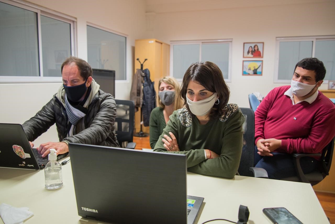 Frente De Todos
Reunión clave para la protección de la producción, el comercio y la industria