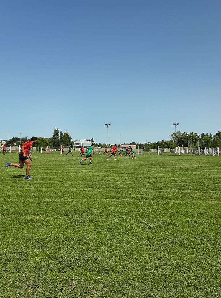 Fútbol
Independiente visitará amistosamente a Sarmiento de Junín y Chacarita