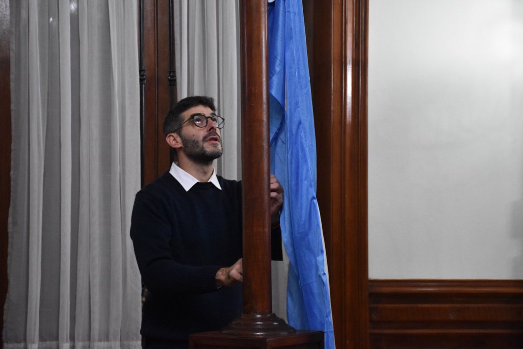 “La tarea de legislar y ser concejal tiene que ver fundamentalmente con intentar, desde las distintas ideas, poder enriquecer un proyecto”