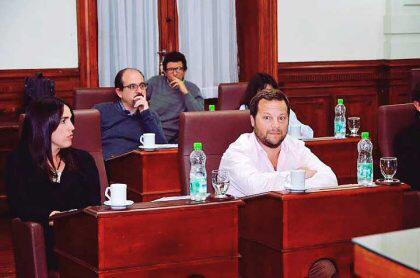 Concejales de Juntos por el Cambio 
Sugieren conformar una comisión evaluadora para el proyecto de a