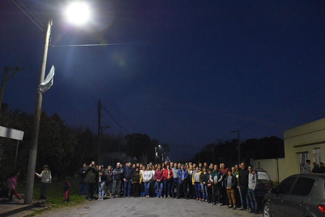 Tercera localidad
Presentaron las nuevas luces LED en el acceso a Gorostiaga