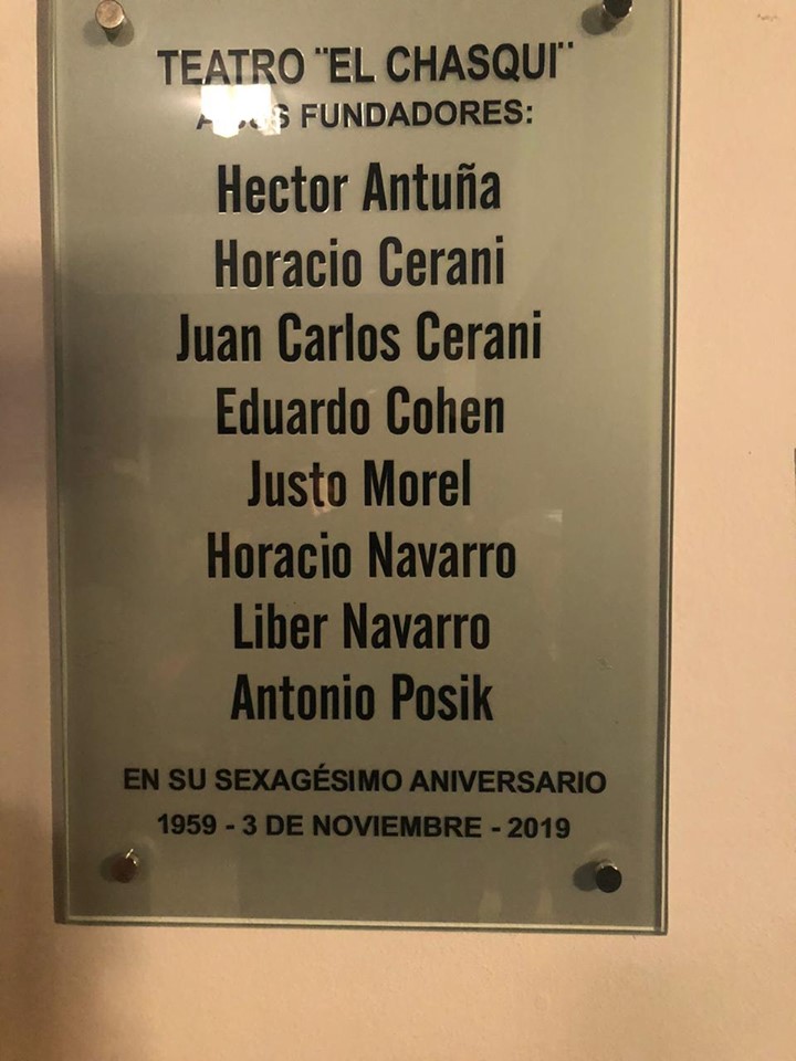 Teatro El Chasqui
 “Cumplir 60 años es muy destacado”, subrayó Antonio Posik