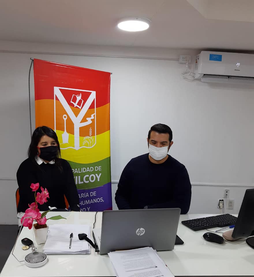 Jornada de Capacitación 
“Abordaje y prevención del comportamiento autolesivo en adolescentes y jóve