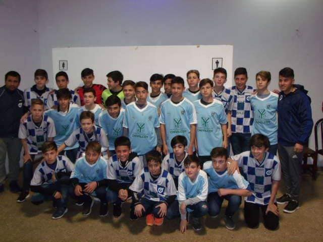 Fútbol
Chivilcoy y Chacabuco no se sacaron diferencias, empataron en la Sub 13 y Sub 15