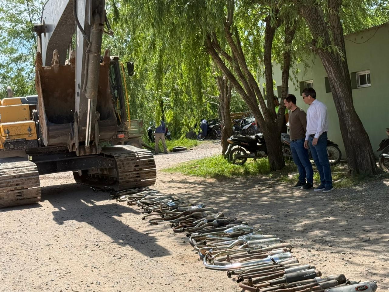 Más de 120 caños de escape no reglamentarios fueron compactados por decisión de la Secretaría de Seguridad