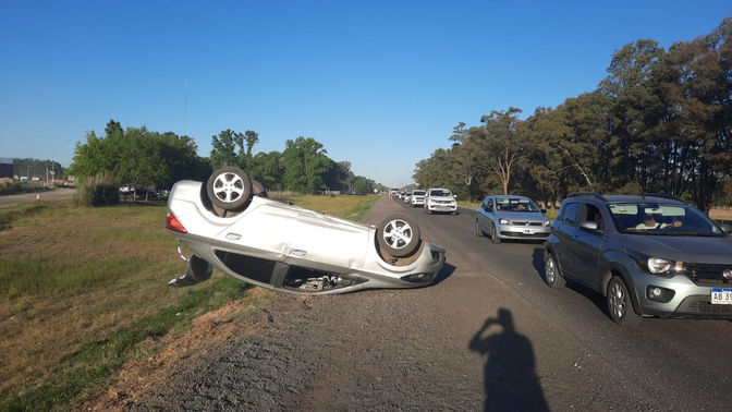 Dos siniestros viales con automóviles involucrados en el tramo Mercedes – Chivilcoy