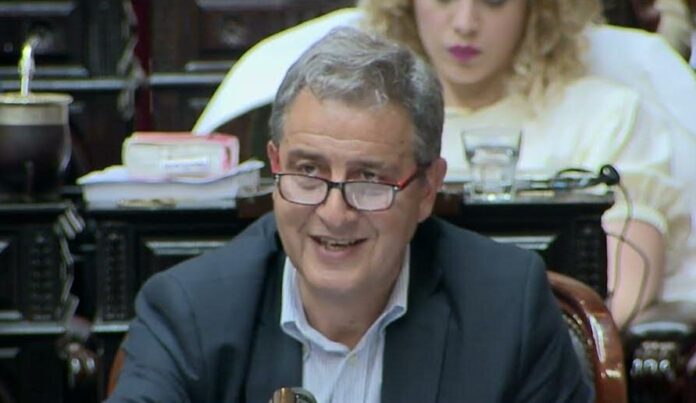 Eduardo Falcone: "No tengo problemas que cuestionen mis ideas o declaraciones, todo debate es bienvenido. Lo que cuestiono son los ataques personales"