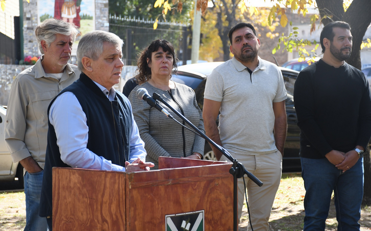 El intendente brindó definiciones sobre la situación laboral local, reconoció a trabajadores municipales e hizo alusión a los desafíos económicos actuales