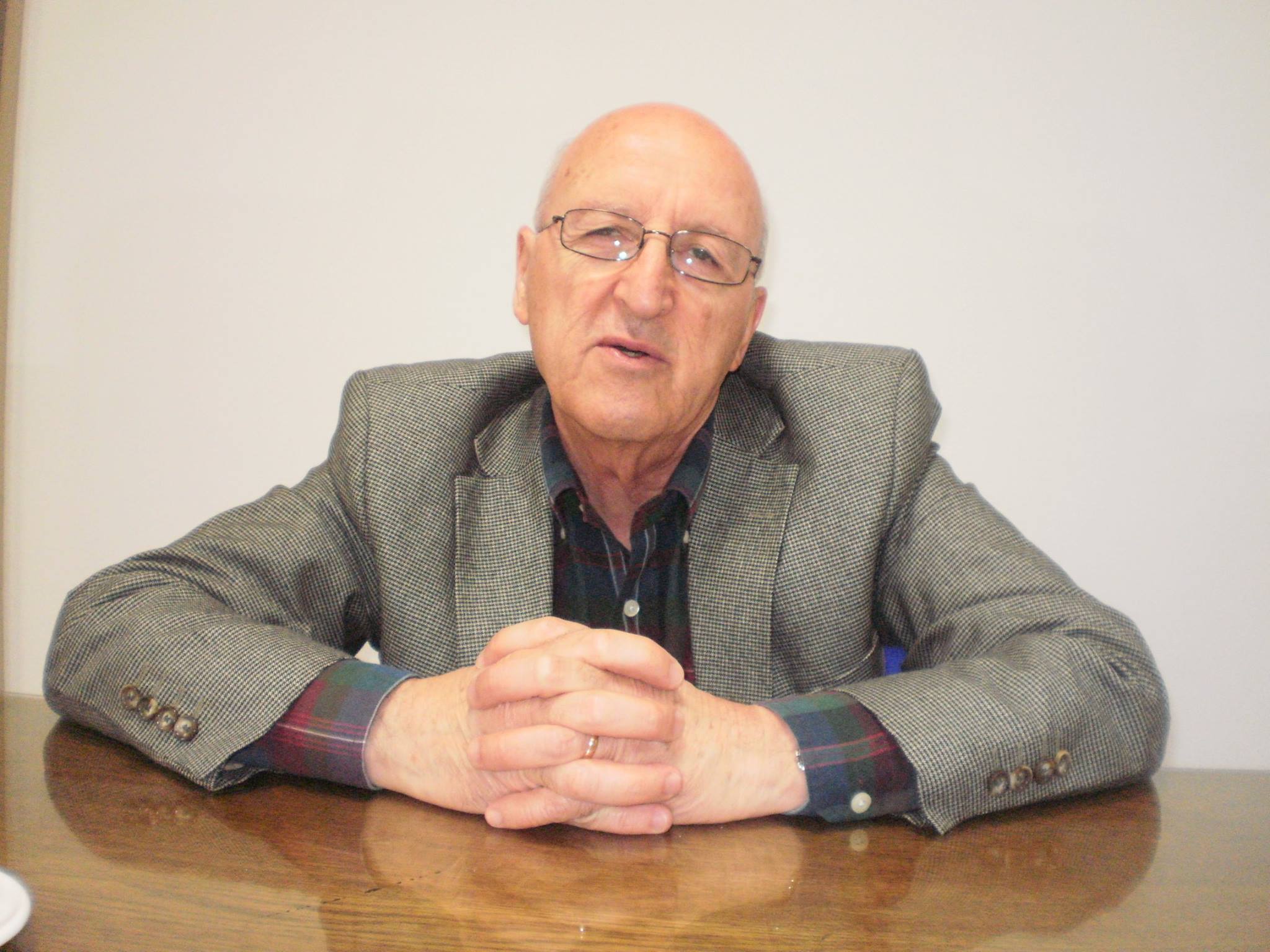 Omar Bellicoso
“Es una medida muy acertada que se hayan cerrado todos los comercios el domingo”