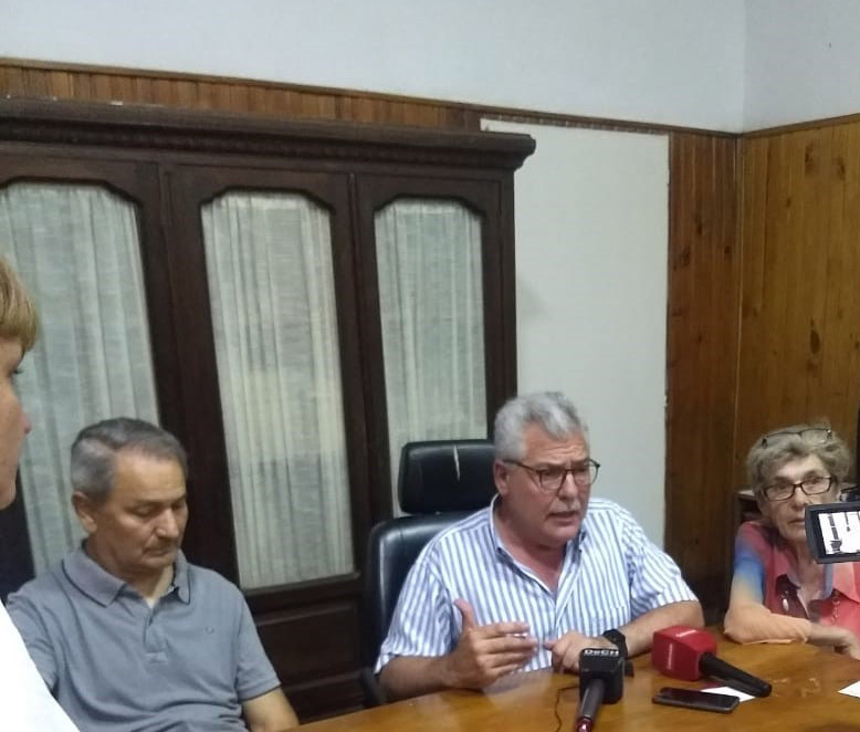 Dr. Luis Mariano
“Marcamos las diferencias existentes dentro de Cambiemos pero nos mantenemos igualm