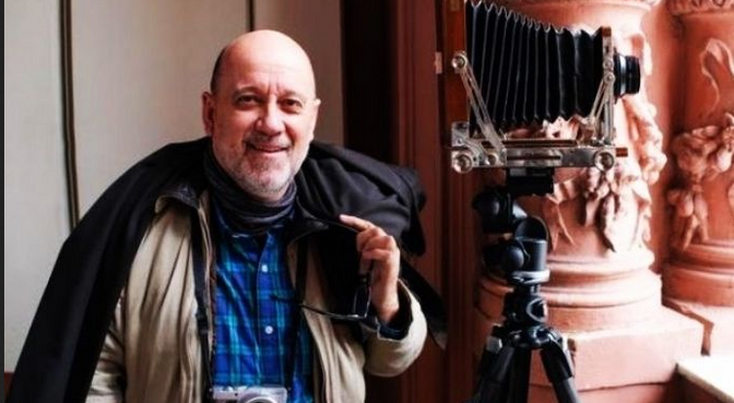 Carlos Gabriel Vertanessian regresa a Chivilcoy y a la Biblioteca para presentar su libro ‘Primeras’