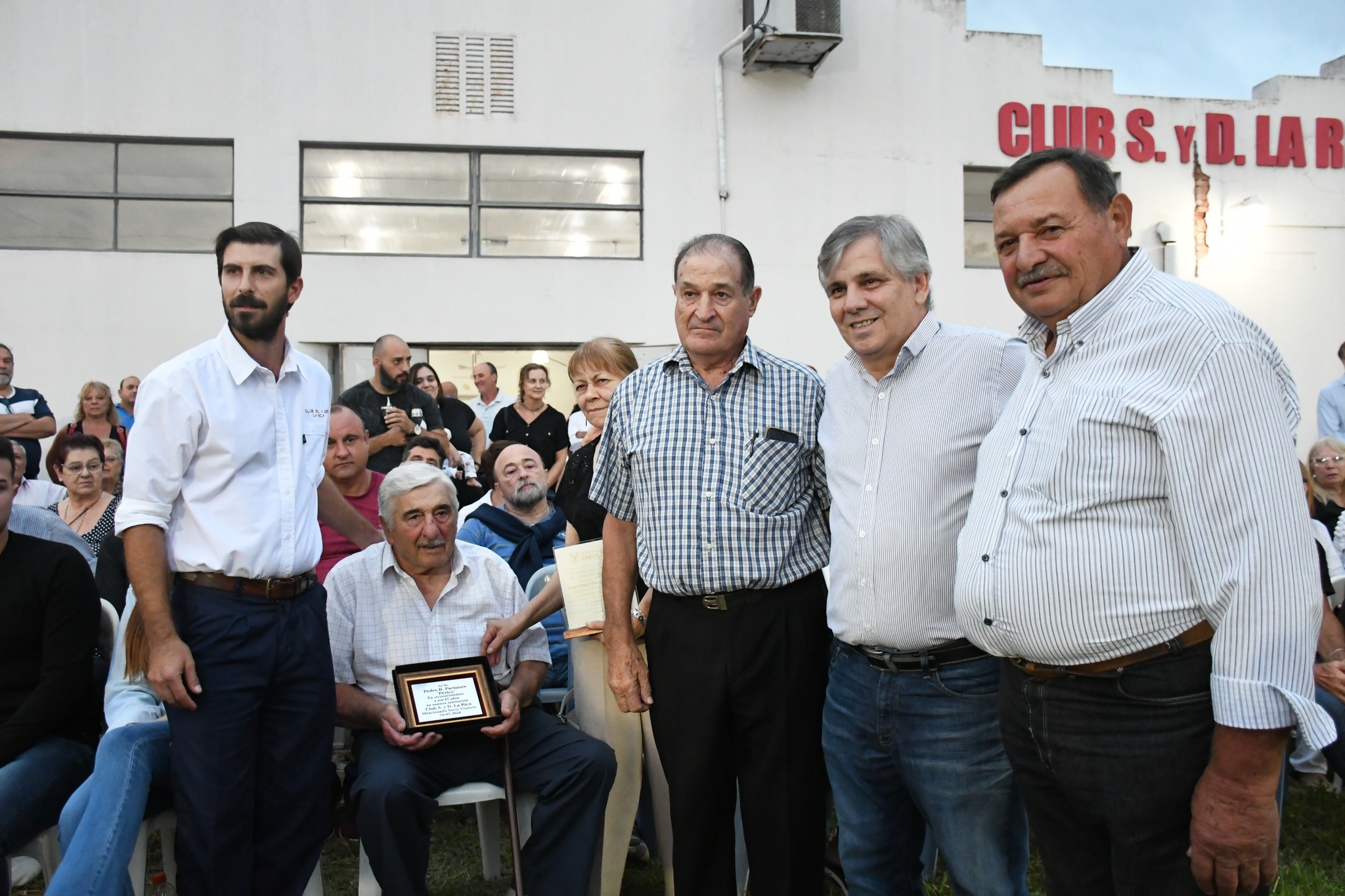 El intendente Guillermo Britos aseguró que continuará “el transporte público accesible para los vecinos y reforzó el compromiso de combatir la inseguridad”