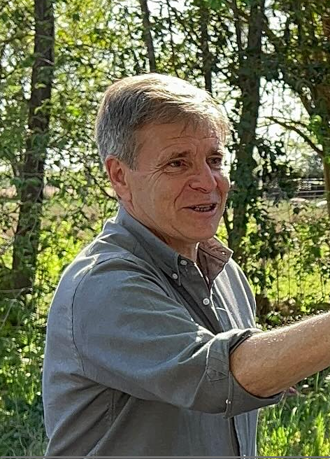Perillo afirmó que "Es imposible un loteo legal en las 4 hectáreas que compró el Movimiento Evita"